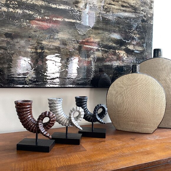 Handmade Black Wooden Spiral Horn - Viking / Skyrim Style - Picture 5 of 9